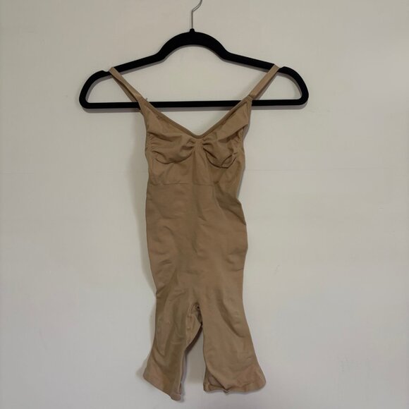 Skims Seamless Sculpt Mid-Thigh Shapewear Clay Bodysuit - Size Large / X-Large - Picture 1 of 5